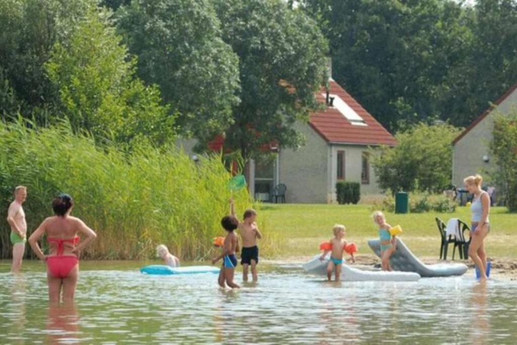Gezellige Vakantiewoning Met Sauna In Ewijk Bij Nijmegen - Recreational Only No Workers 외부 사진